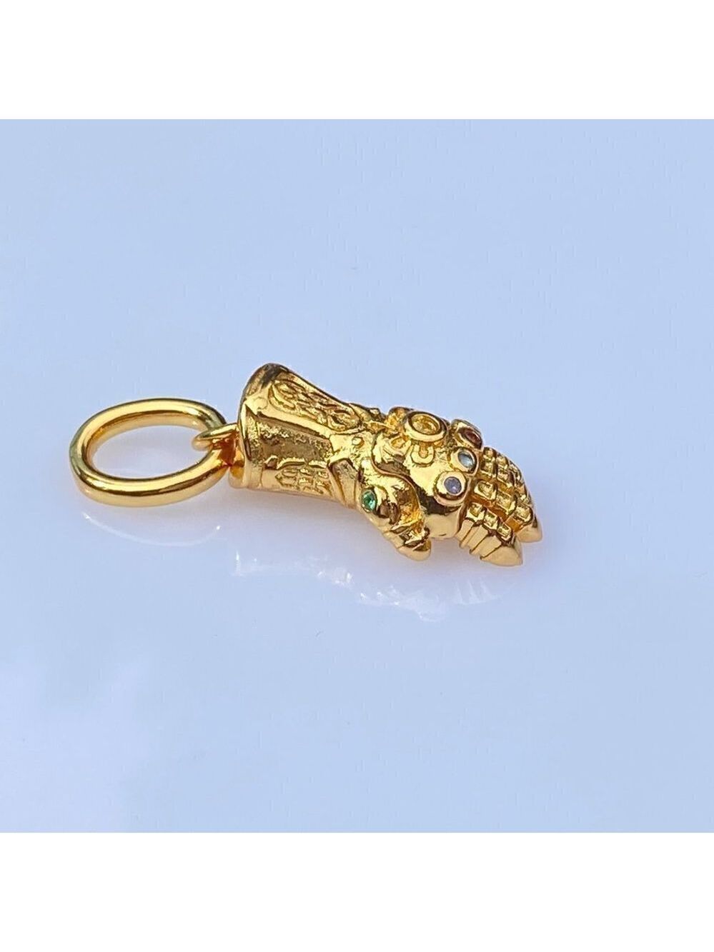 Marvel The Avengers Infinity Gauntlet Dangle Charm